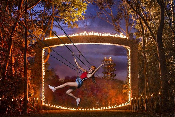 Xplor Fuego com jantar estilo buffet e transporte