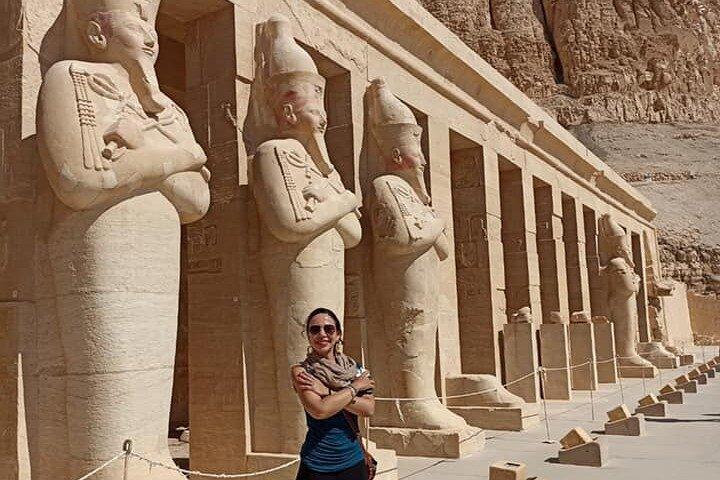 Luxor West Bank Private Tour with Egyptology Guide with lunch