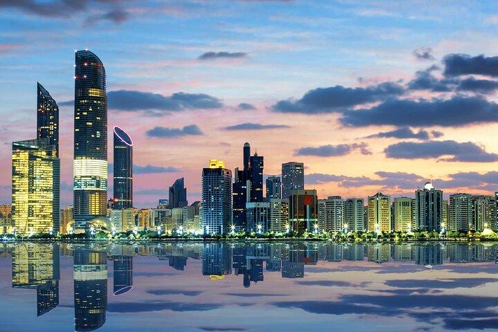 Excursão pela cidade de Abu Dhabi e Grande Mesquita Sheikh Zayed