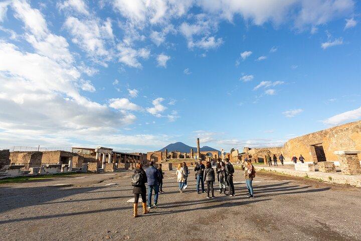 Descubra Pompeia: Viagem guiada de um dia de Roma