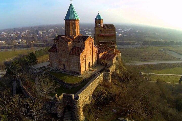 Tour privato della Georgia di un'intera giornata con prelievo da Tbilisi