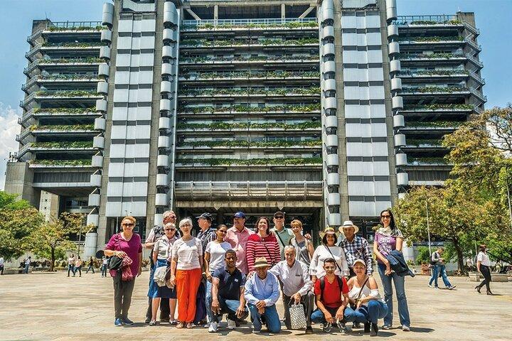 Visite de Medellín : véhicules à thème, trajet en tramway et métrocâble