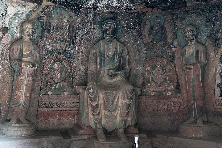 Tour privado de un día a las cuevas de Binglingsi y el embalse de Liujiaxia desde Lanzhou