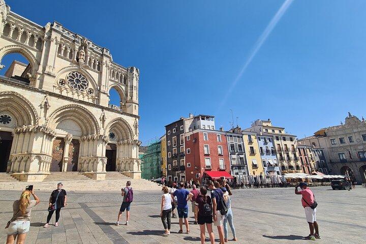 Tour da Madrid a Cuenca e la città incantata