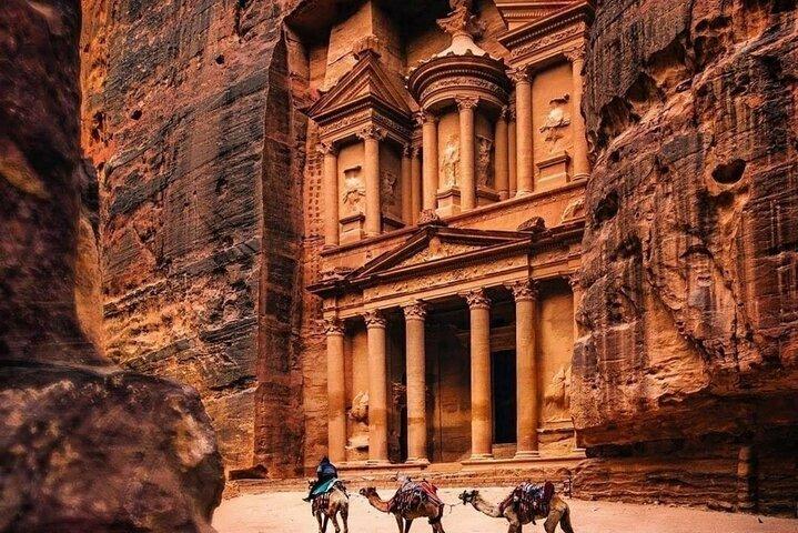 Autista in Giordania tour di un giorno a Petra