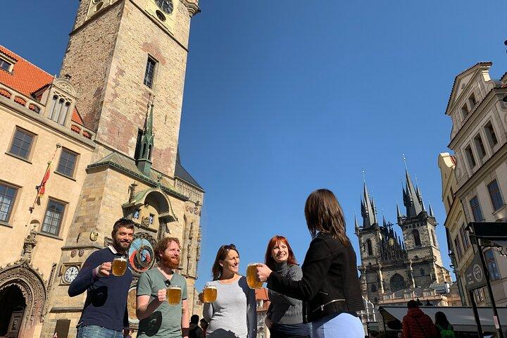 Visite du pub historique de Prague avec boissons incluses