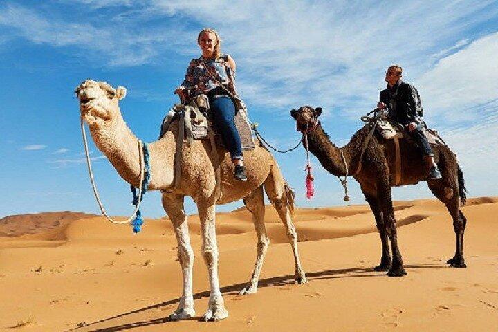 El mejor tour de 9 días desde Casablanca a través del desierto y Marrakech