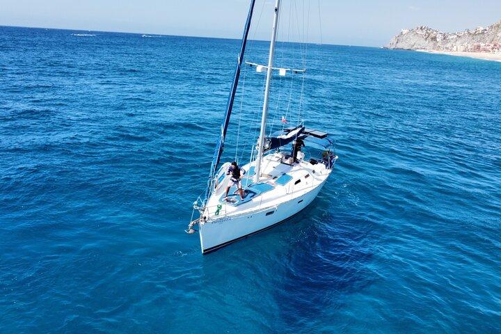 Private Sailboat tour in Cabo San Lucas with Papillon Yachts