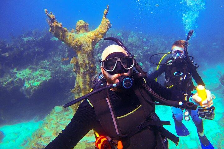Guided Shallow 2 Tank Dive Trip apenas para mergulhadores de mergulho certificados!