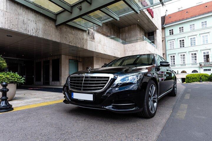 Mercedes S-Klasse/BMW7 Private Halbtagestour durch Budapest