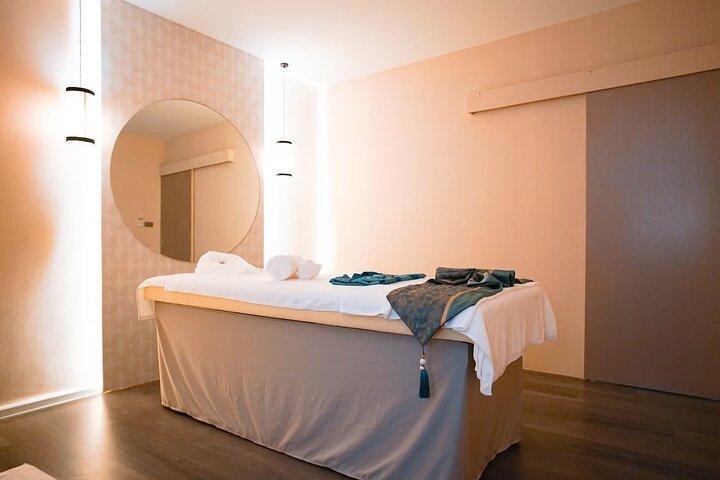 Spa Premium - Thaise massage (2 uur met ophaalservice)
