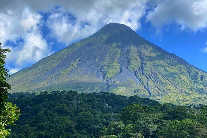 Arenal Volcano Hike & Hot Springs