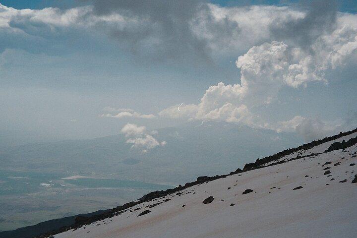 アララト山トレッキング体験