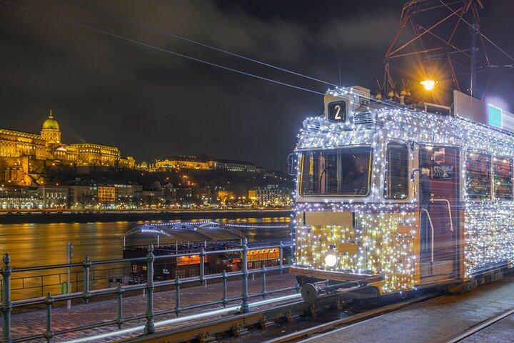 Budapester Weihnachtsmarkttour mit Basilikabesuch & Kaminkuchen