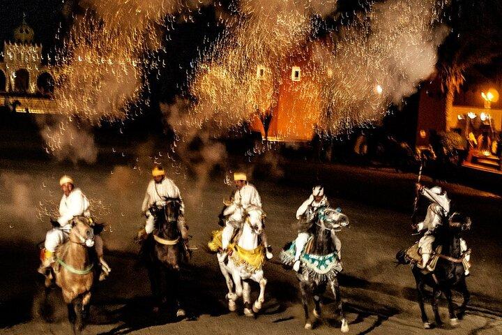 CHEZ ALI MARRAKECHで行列をスキップ：ファンタジアショー