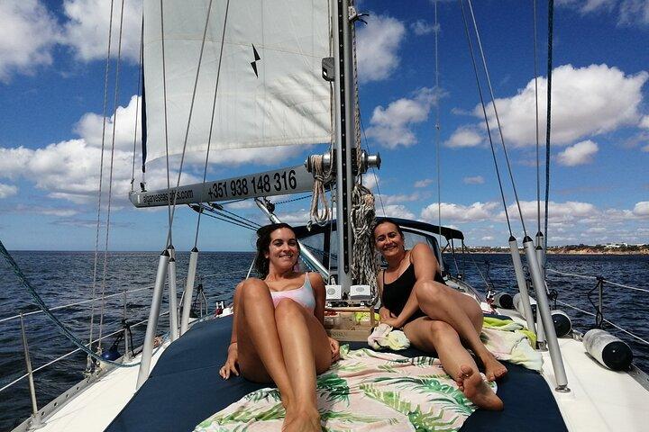 Tour por la costa en un yate de vela de lujo - Vilamoura (máx. 12 personas)