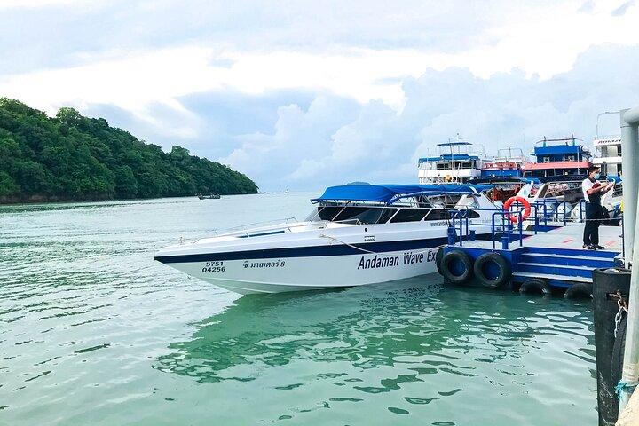 Traslado en lancha rápida Phi Phi Tonsai a Phuket con servicio de entrega