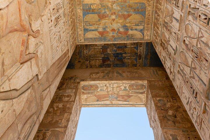 Tour naar Dendera en Medinet Habu
