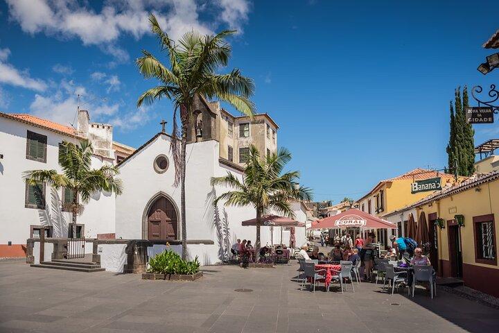 Funchal Old Town & Botanical Garden Private Tuk Tuk Tour