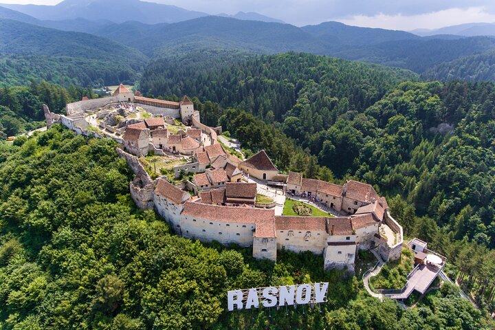 Excursão privada de um dia na Transilvânia, Castelos de Peles e Bran saindo de Brasov