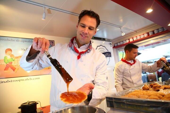 Tour gastronomico autoguidato di Amsterdam nel quartiere De Pijp