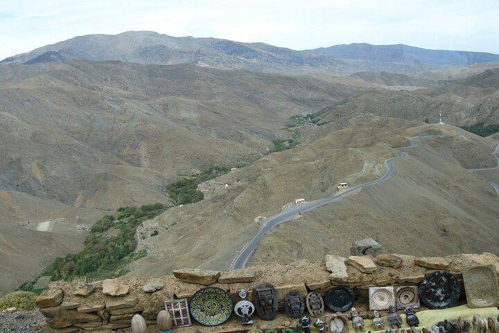 2 Days sahara desert tour with group from Marrakech