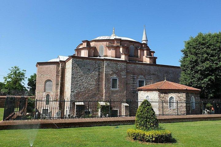 Night Walking Tour in Istanbul Old City
