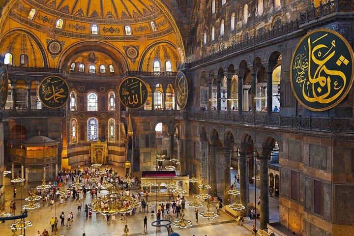 Istanbul Private Customized Highlights Tour with Van Upgrade