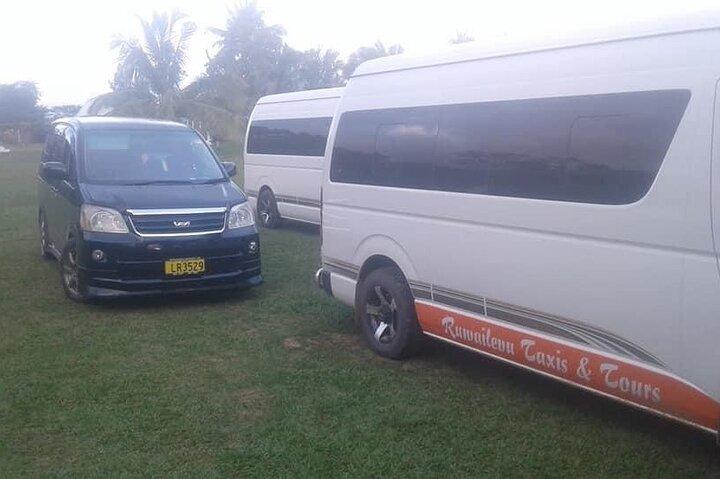 Warwick Fiji /Naviti Resort al aeropuerto de Nadi (traslado privado para salidas)