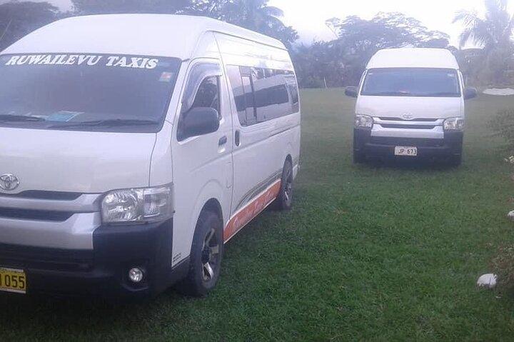 Warwick Fiji /Naviti Resort al aeropuerto de Nadi (traslado privado para salidas)