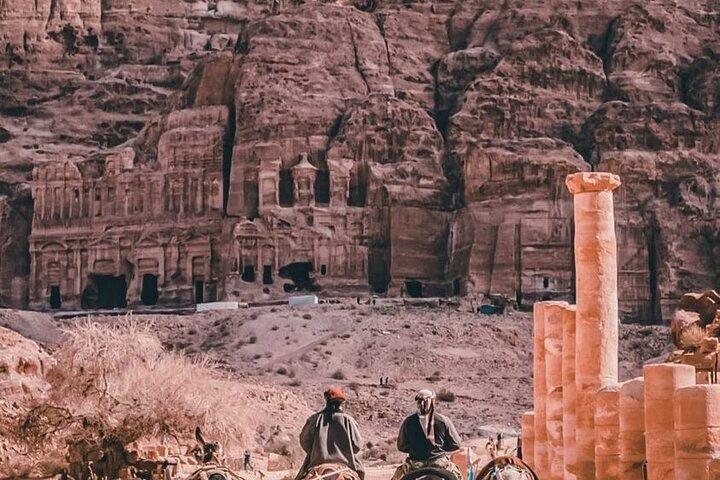 Aqaba Shore Excursion: Privat Petra sightseeingtur med lunch