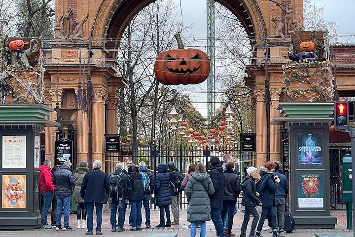 ウォーキングツアー-コペンハーゲン旧市街とチボリ公園が含まれています