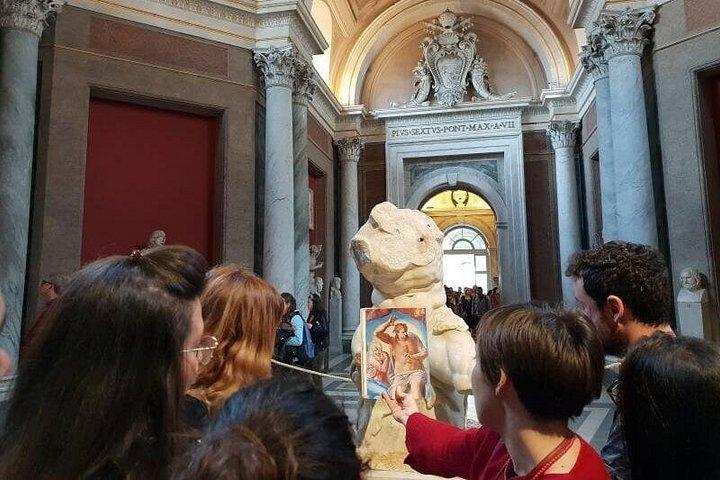 バチカン美術館とシスティーナ礼拝堂スキップ・ザ・ライン小グループツアー
