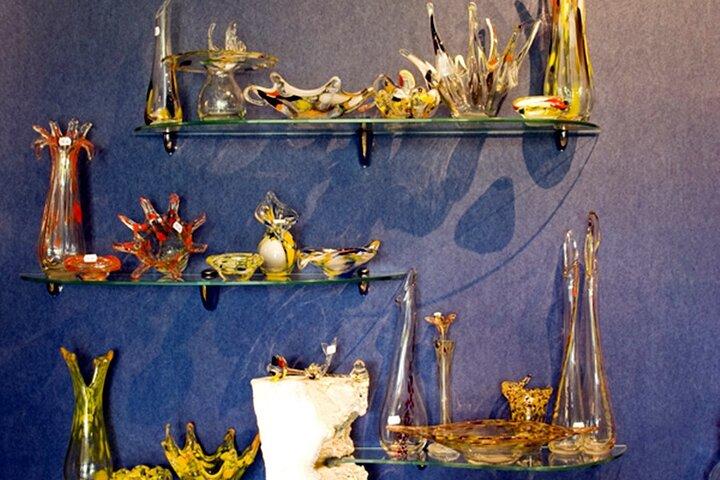 Tour senza guida nel Museo del vetro di Beloslav