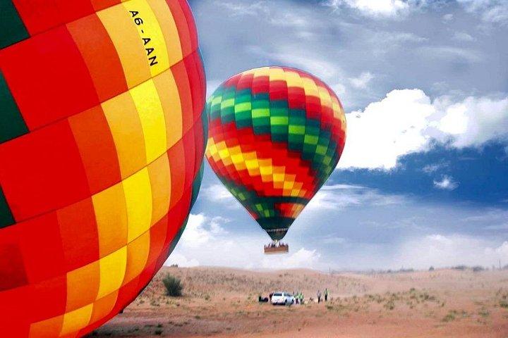 Budget-Friendly Balloon Ride Dubai Desert Views