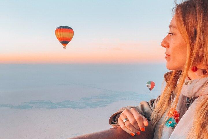 Geniet van geweldige standaard Dubai heteluchtballon