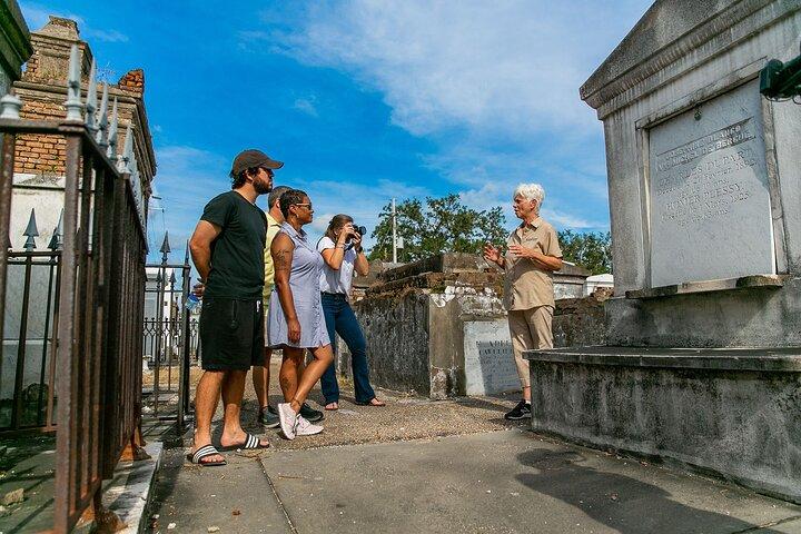 St. Louis Cemetery No. 1 Officiell vandringstur