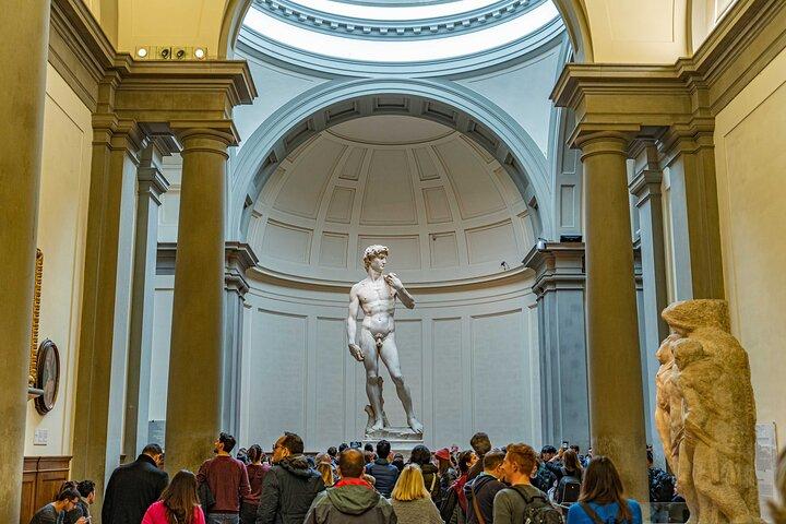 Florencia Entrada programada : Galerías Uffizi & Accademia