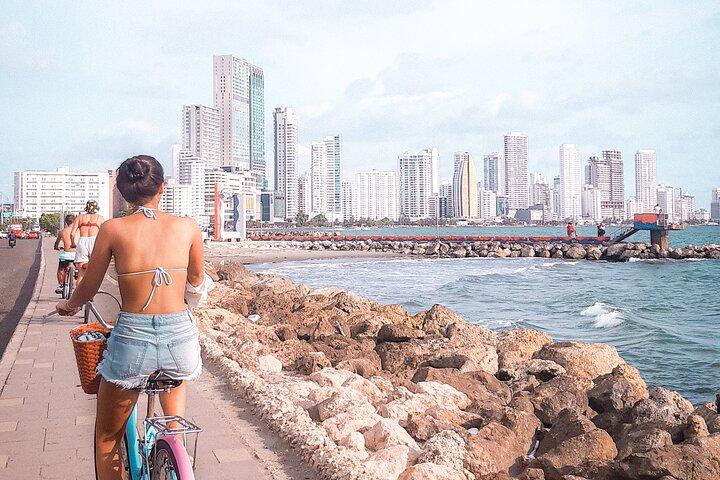 Cidade Murada, Castelo de San Felipe e Convento Popa City Tour em Cartagena