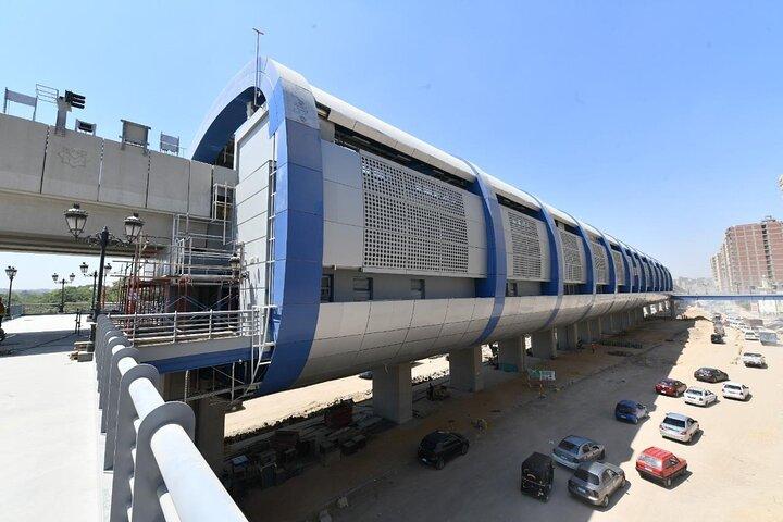 地下鉄でカイロを発見する珍しいプライベートデイツアー