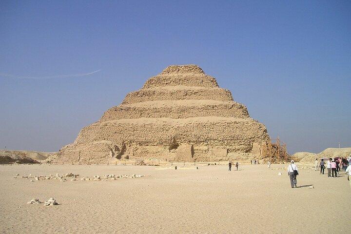 Pyramides de Gizeh, Memphis, Sakkara Tour