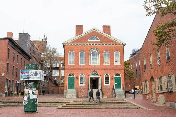 Visite officielle des lieux de tournage du film "Hocus Pocus" à Salem