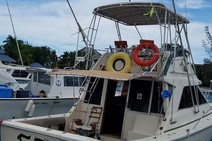 モンテゴベイでのプライベート深海釣り