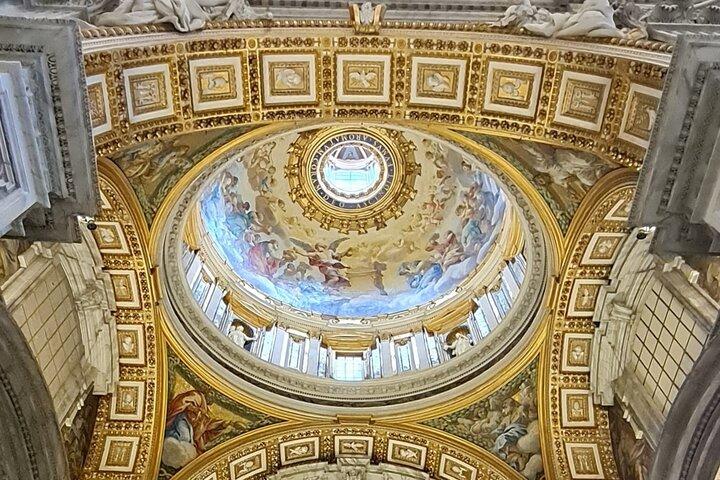 Visite guidée de la basilique Saint-Pierre, de la place et des grottes papales