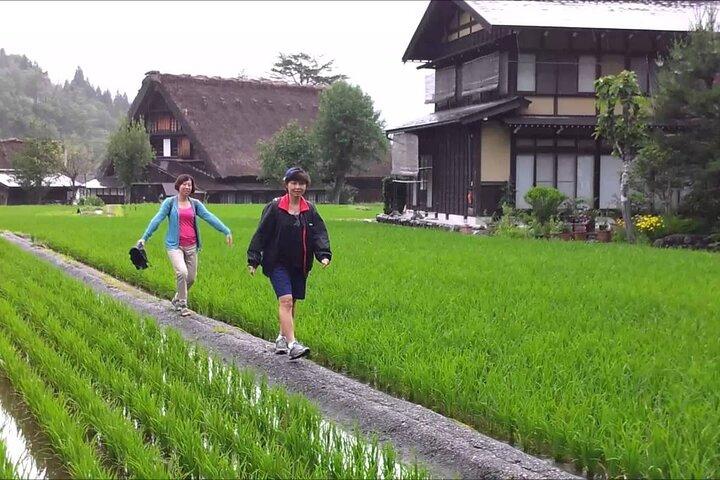 白川郷＆高山ツアー 金沢DEP：運転手のみ、ガイドなし