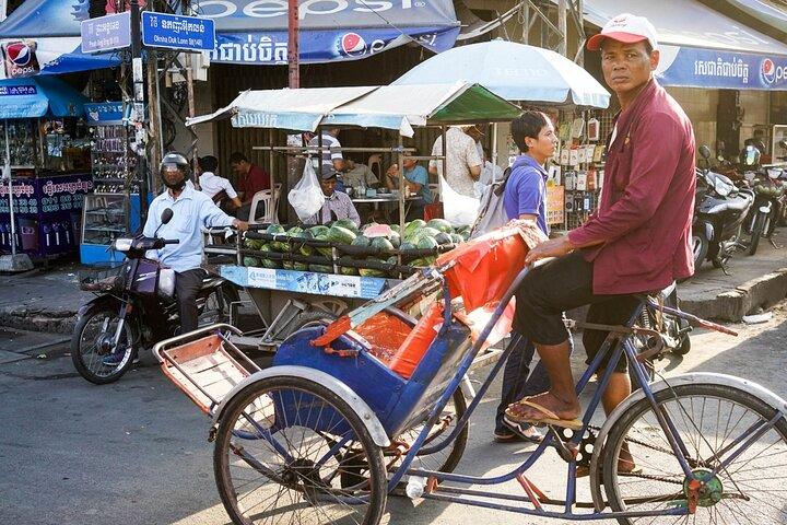 The Architecture of Phnom Penh af Cyclo