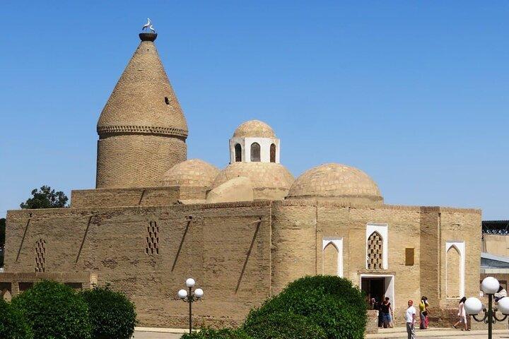 8-daagse privétour in Oezbekistan met pick-up en alle transfers