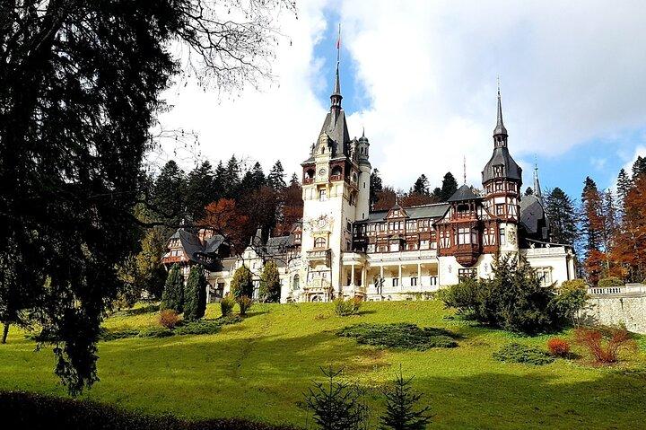 Executive Dracula Day Trip - Se Bran & Peles Castle, Brasov fra Bukarest