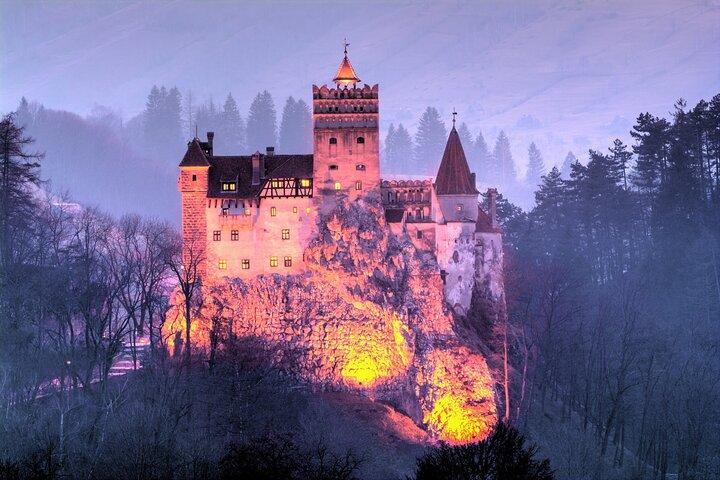 Executive Dracula Day Trip - Se Bran & Peles Castle, Brasov fra Bukarest