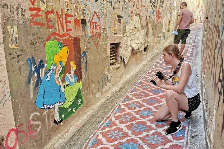 Zagreb Street Art Private Walking Tour met een lokale artiest
